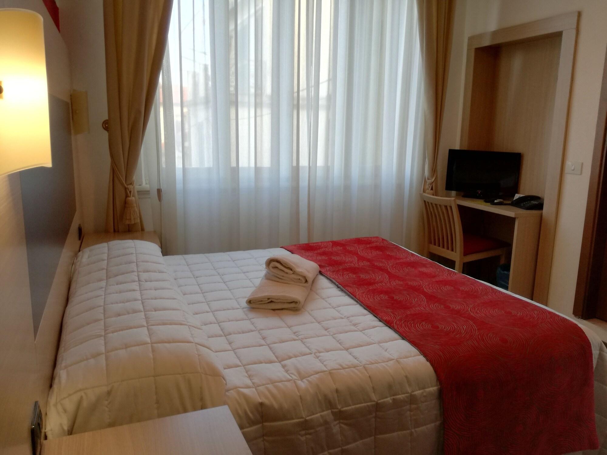 Hotel Playa Viareggio Dış mekan fotoğraf