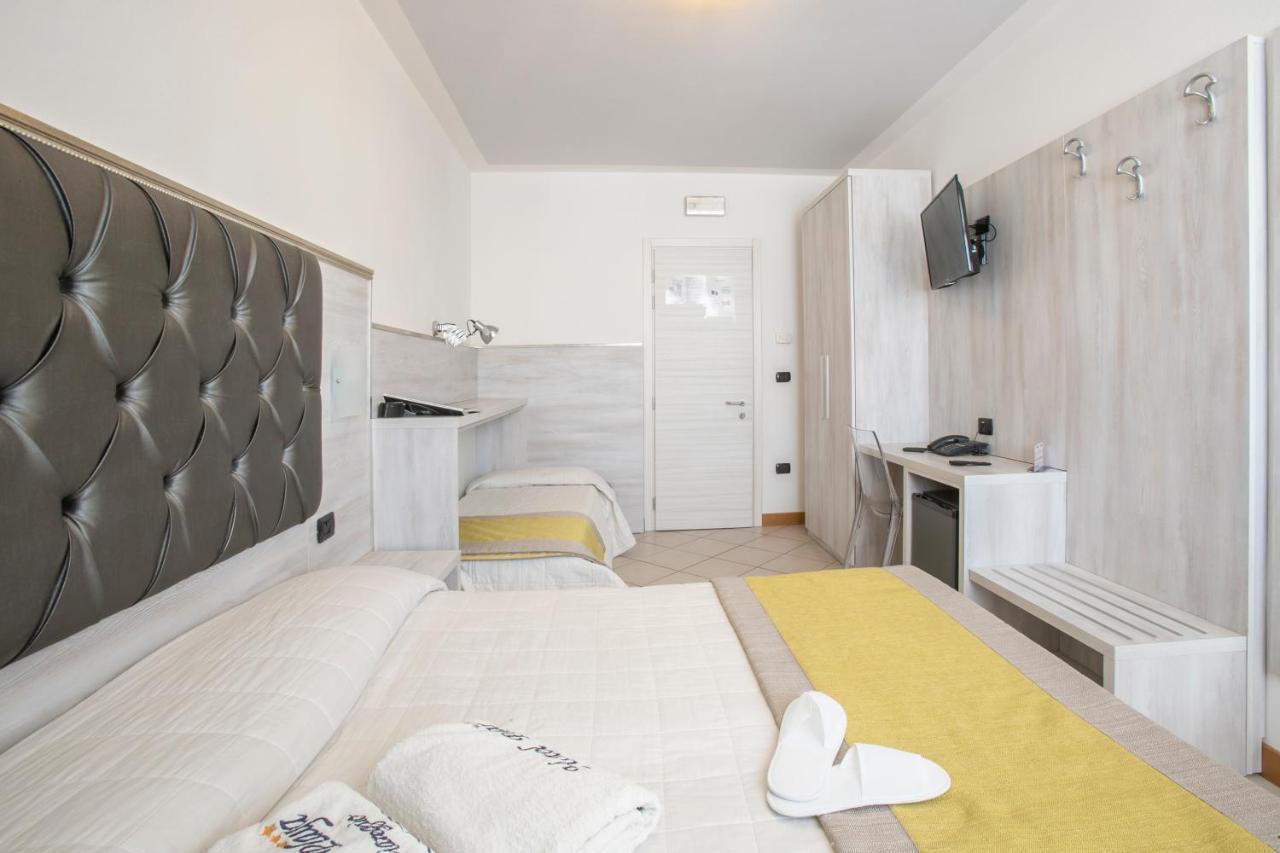 Hotel Playa Viareggio Dış mekan fotoğraf
