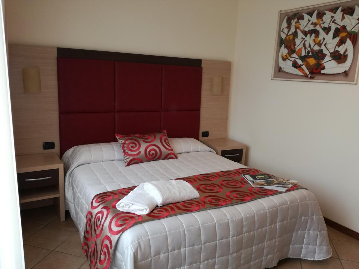 Hotel Playa Viareggio Dış mekan fotoğraf