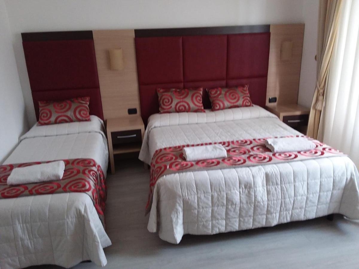Hotel Playa Viareggio Dış mekan fotoğraf