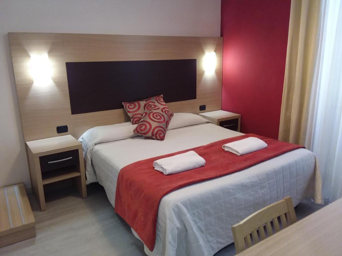 Hotel Playa Viareggio Dış mekan fotoğraf